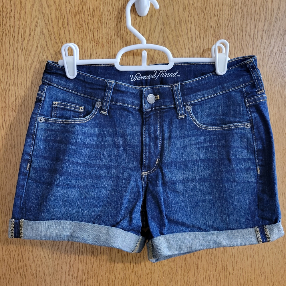Universal Thread Women's Denim Shorts - Blue